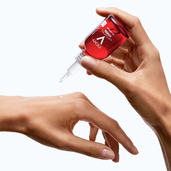liftactiv-dark-spots-serum-pack2